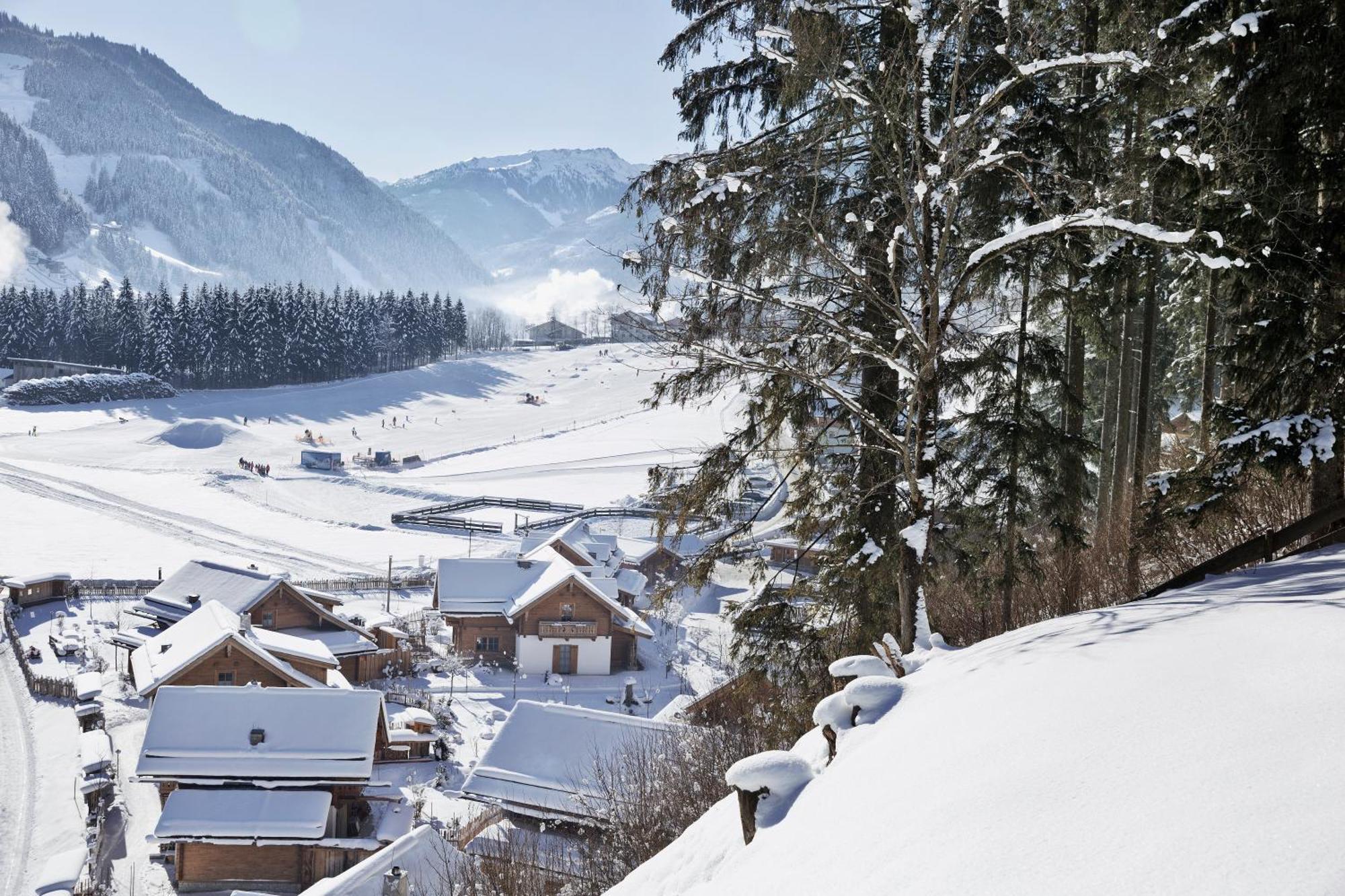 Feriendorf Holzlebn グロースアルル エクステリア 写真
